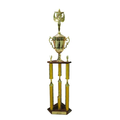 Trofeo 3 columnas con copa y figura — vista 6
