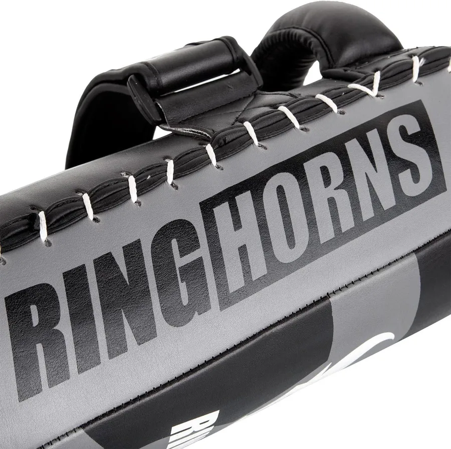 ALMOHADILLA DE PATADA RINGHORNS CHARGER BLACK — vista 2