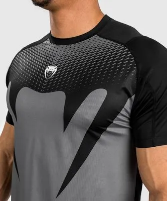 T-SHIRT VENUM ATTACK DRY TECH BLACK — vista 4